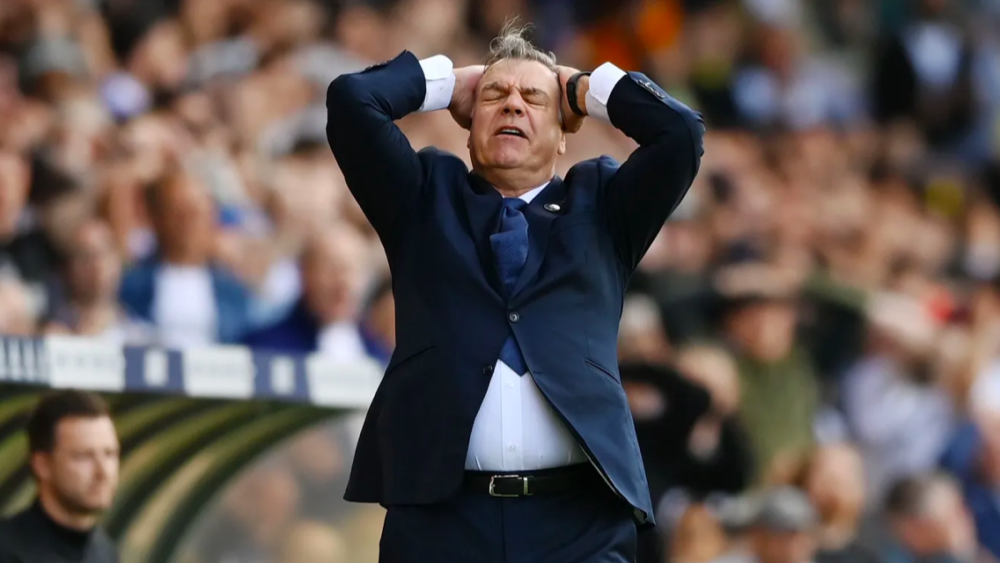  埃弗顿保级形势严峻，戴奇急需扭转颓势  