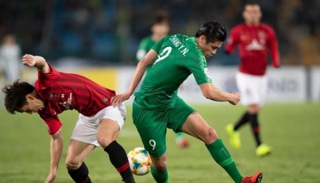  奥格斯堡青训营出人才，U19队长跳级入选一线队