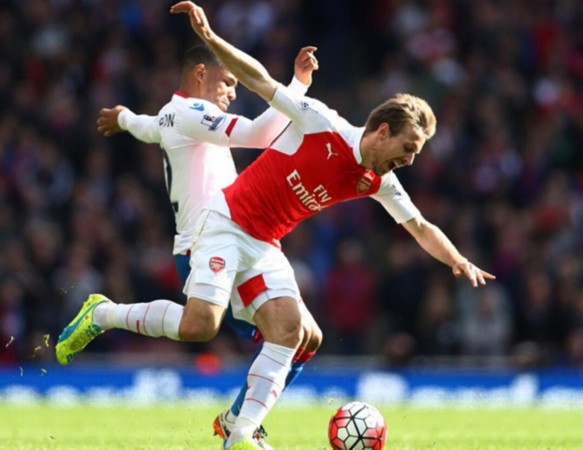  水晶宫锋线效率低迷，霍奇森苦寻进球解决方案  